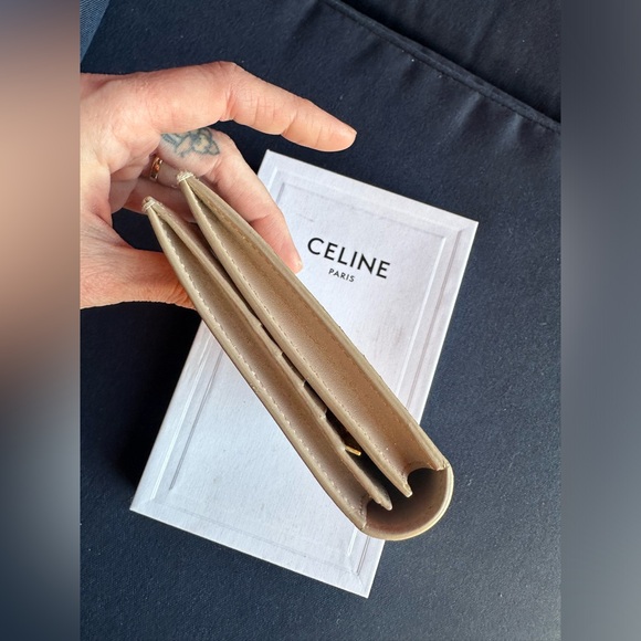 Celine Rare Cream and Red Wallet Like New Perfect Condition - Picture 5 of 11